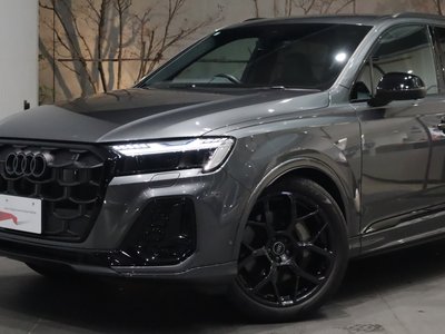AUDI Q7 - 8