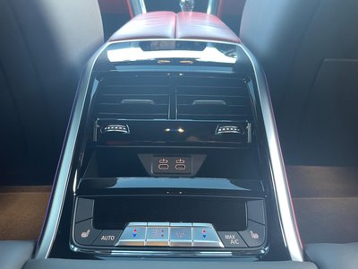 BMW 8 SERIES GRAN COUPE - 8