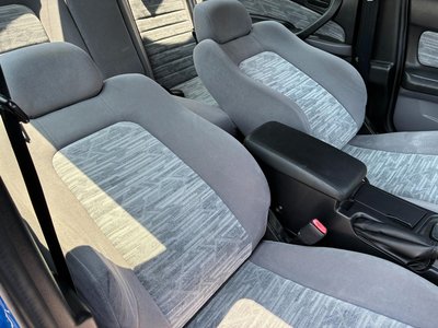 2001 Nissan SKYLINE 缩略图 16