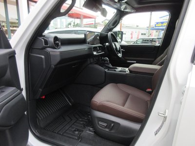 2025 Toyota LAND CRUISER 250 缩略图 37