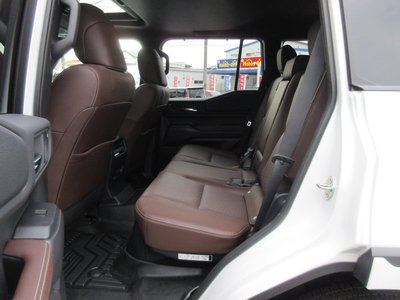 2025 Toyota LAND CRUISER 250 缩略图 32