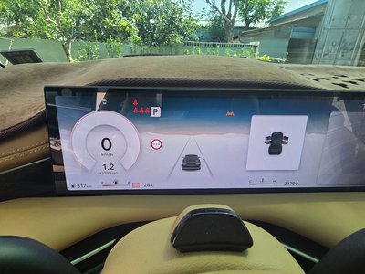 2025 Genesis G80 (RG3) photo 8