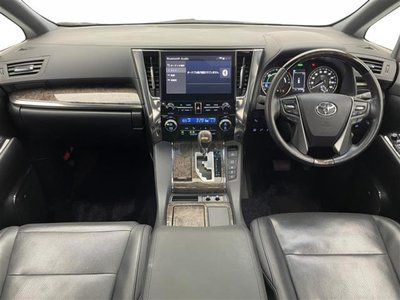 TOYOTA ALPHARD - 2