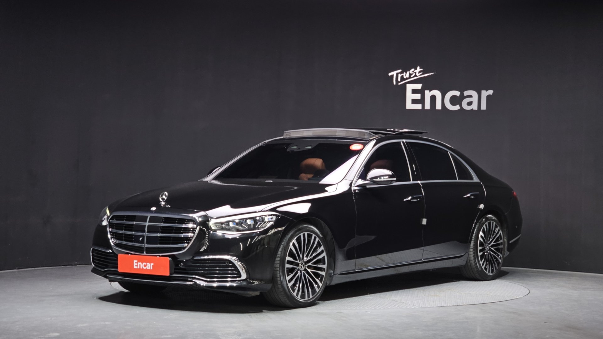 MERCEDES-BENZ S-CLASS - View 1
