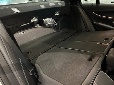 صورة مصغرة 12 لـ 2020 Mercedes-BENZ E-CLASS
