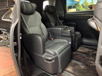 TOYOTA VELLFIRE - 9