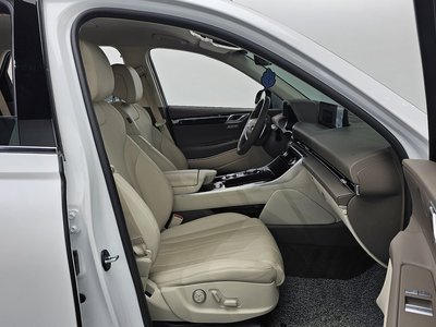 GENESIS GV80 - 10