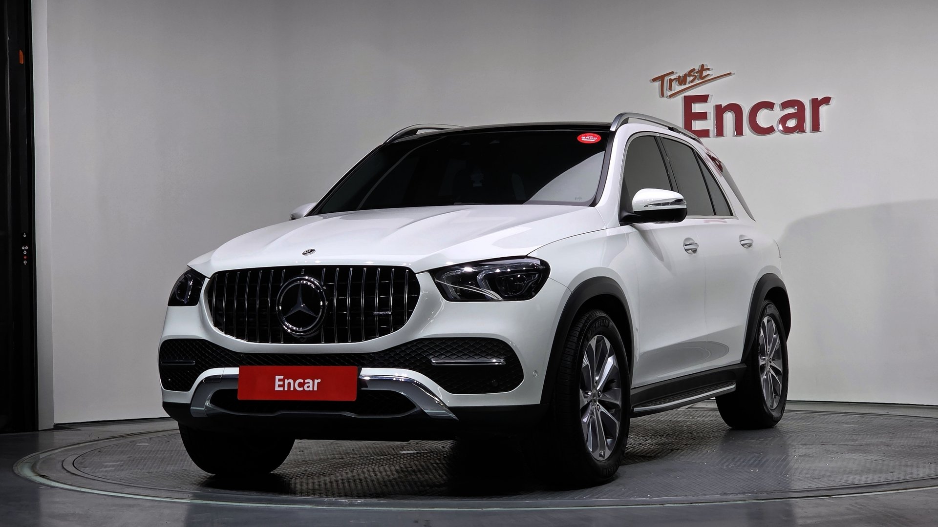 MERCEDES-BENZ GLE - View 1