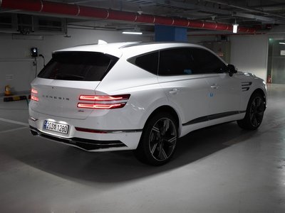 GENESIS GV80 - 4