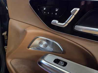 MERCEDES-BENZ E-CLASS - 4