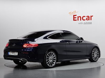 MERCEDES-BENZ C-CLASS - 4