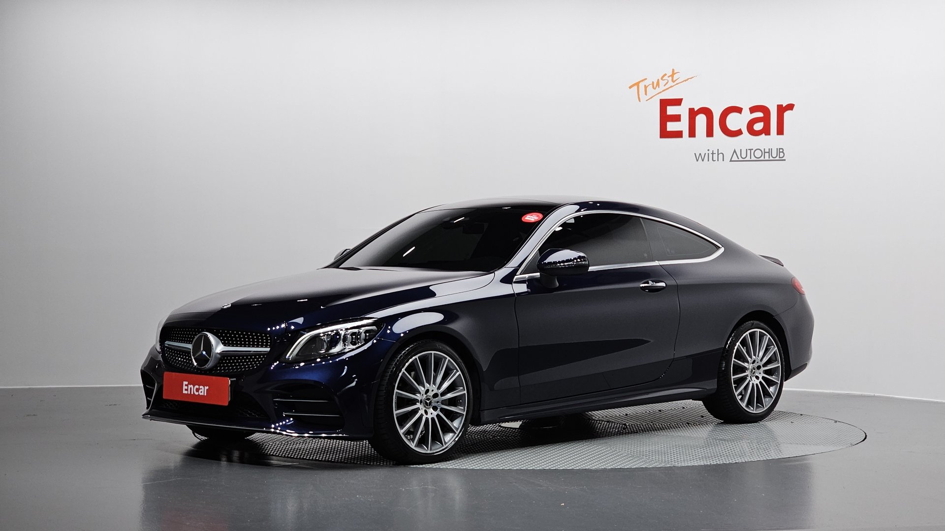 MERCEDES-BENZ C-CLASS - View 1