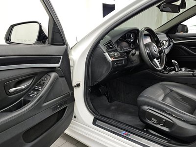 BMW 5 SERIES - 10