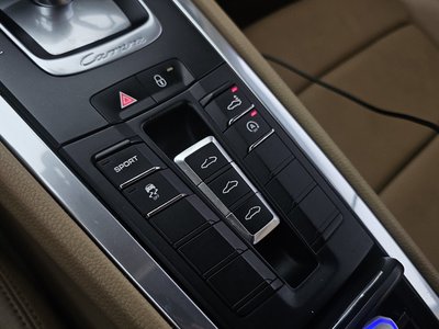 2012 Porsche 911 — миниатюра 18