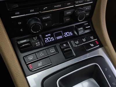 2012 Porsche 911 — миниатюра 17