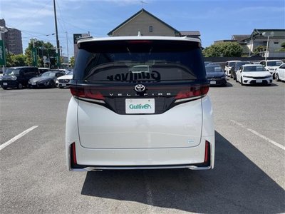 TOYOTA VELLFIRE - 6