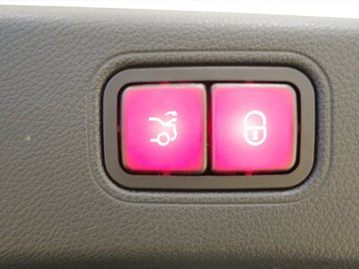 MERCEDES-BENZ CLS-CLASS AMG - 6