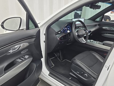 2021 Genesis GV70 thumbnail 13