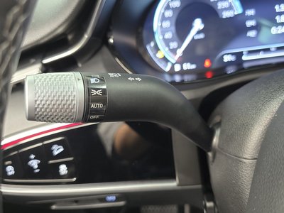 2021 Genesis GV70 thumbnail 28