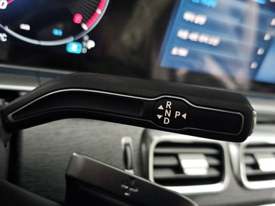 MERCEDES-BENZ GLE - 9