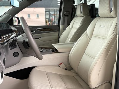 2022 Cadillac ESCALADE — миниатюра 20