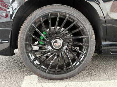 2022 Cadillac ESCALADE — миниатюра 13
