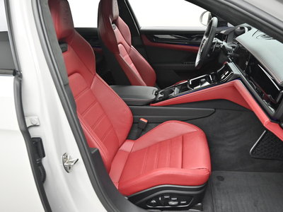 صورة 10 لـ 2025 Porsche PANAMERA