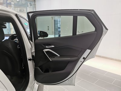 2025 BMW X2 — миниатюра 42