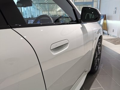 2025 BMW X2 — миниатюра 25