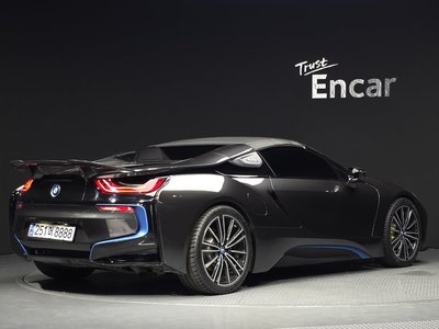 2019 BMW I8 — миниатюра 33