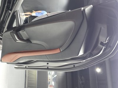 2019 BMW I8 — миниатюра 14