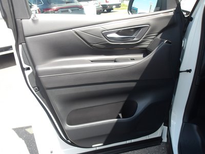 2025 TOYOTA ALPHARD — миниатюра 18