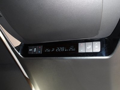 2025 TOYOTA ALPHARD — миниатюра 29