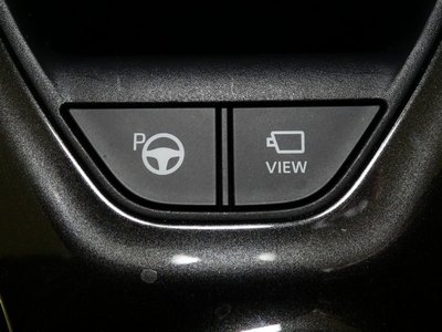 TOYOTA CROWN SPORT - 10