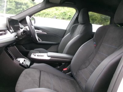 2025 BMW X1 缩略图 36