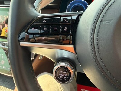 2023 Maserati GRECALE — миниатюра 32