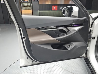 2024 BMW 5 SERIES 缩略图 14