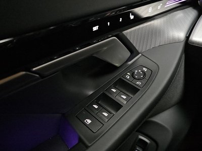 2024 BMW 5 SERIES 缩略图 33