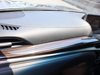 صورة مصغرة 72 لـ 2020 Lexus LX