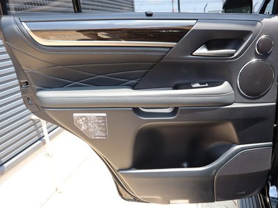 صورة مصغرة 64 لـ 2020 Lexus LX