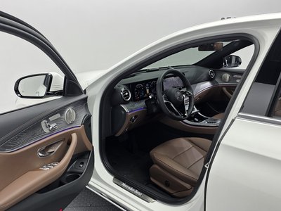 MERCEDES-BENZ E-CLASS - 10