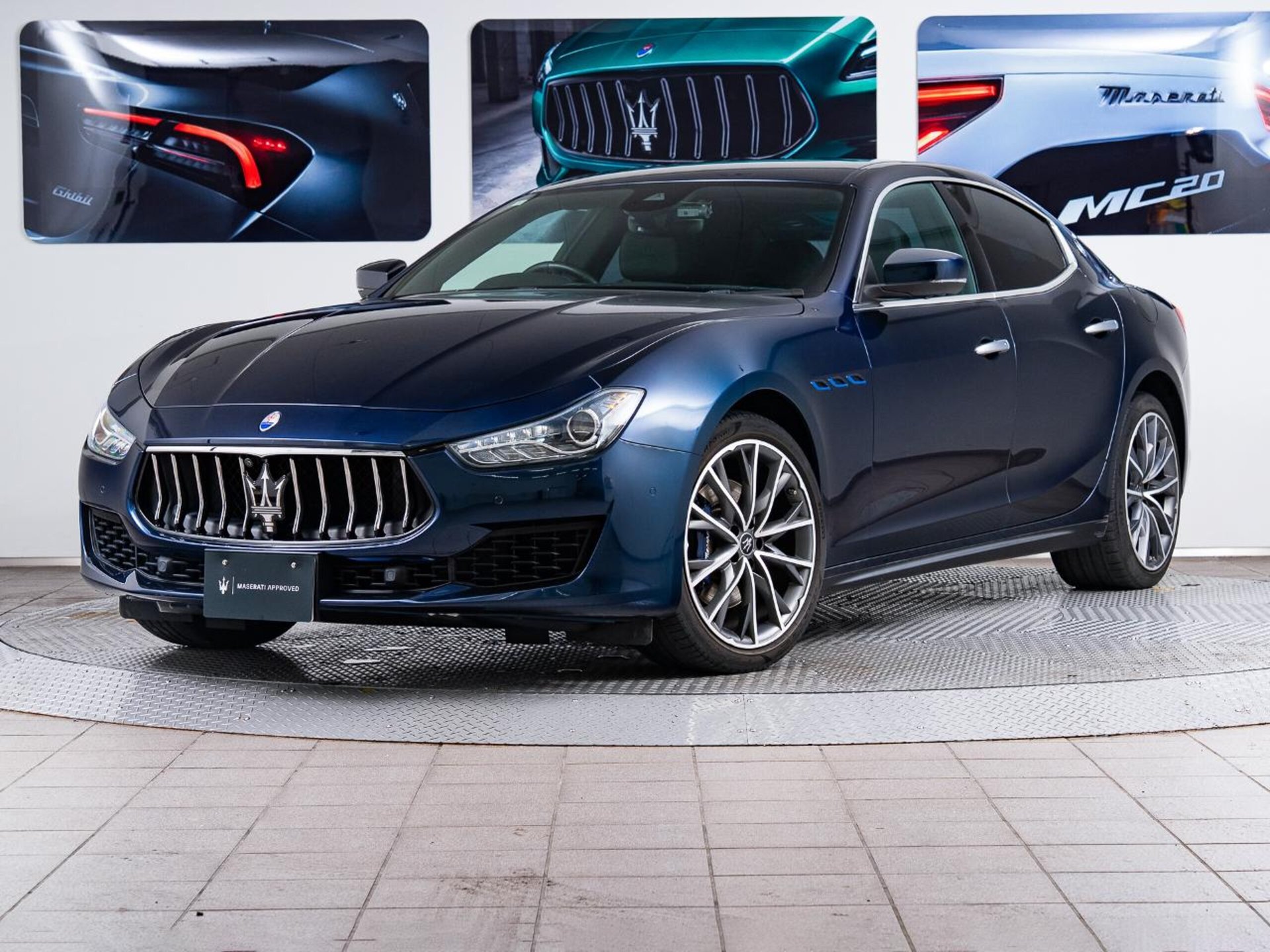 MASERATI GHIBLI - View 1