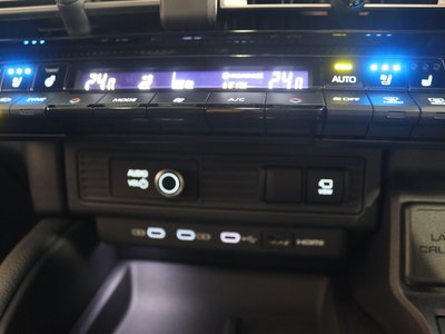 2025 Toyota LAND CRUISER 250 — миниатюра 28