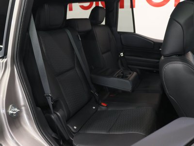 2025 Toyota LAND CRUISER 250 — миниатюра 11