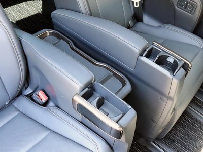 صورة مصغرة 34 لـ 2023 TOYOTA ALPHARD