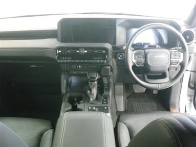 TOYOTA LAND CRUISER 250 - 10