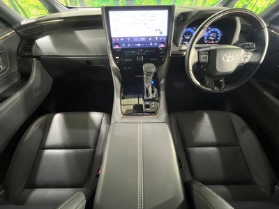 2025 Toyota ALPHARD — фото 5