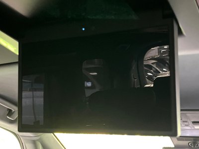 2025 Toyota ALPHARD — фото 2