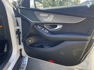 MERCEDES-BENZ EQC - 8