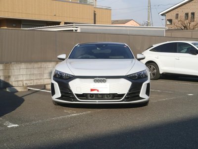 AUDI E-TRON GT QUATTRO - 2